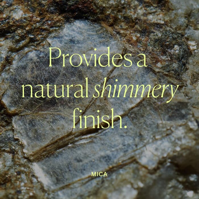 Well People Loose Superpowder Brightening Powder, Translucent Finishing Powder For Smoothing Skin, Creates A Radiant Finish, Vegan & Cruelty-free - Image 3